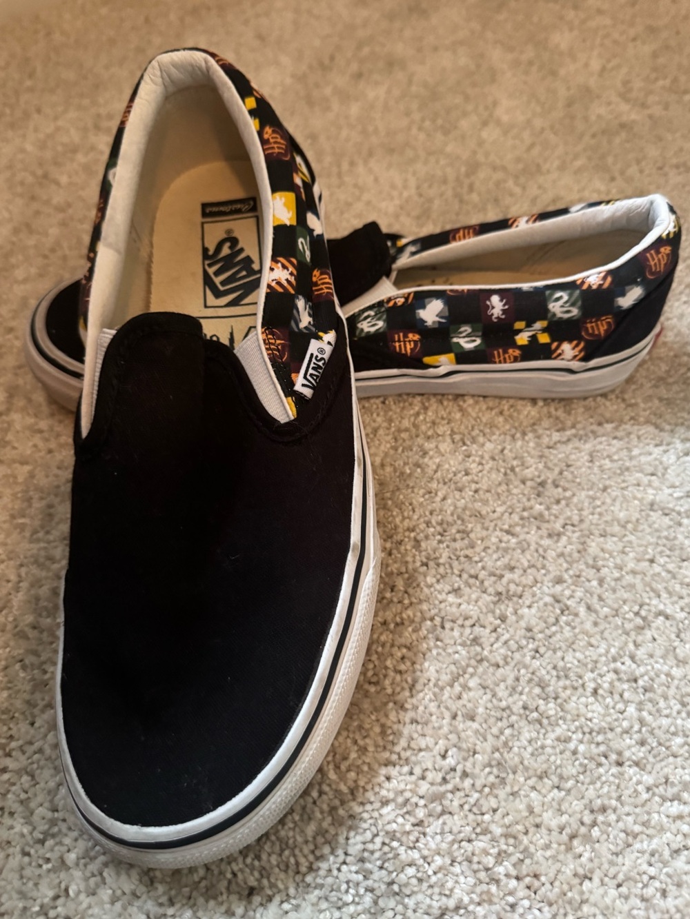 Harry Potter Vans Slip-On Sneakers in Black Men 6.5/ Women 8.